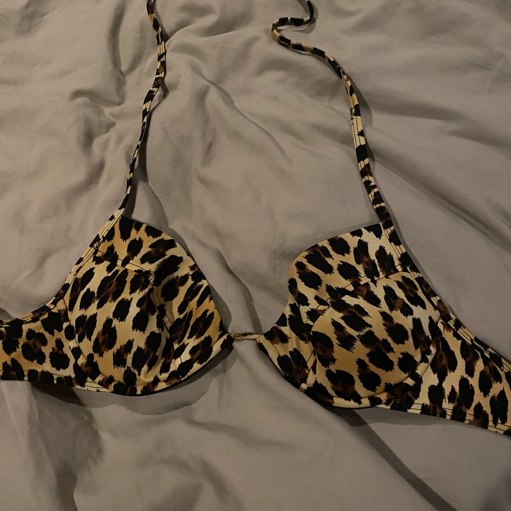 Victoria secret leopard swim top 34C